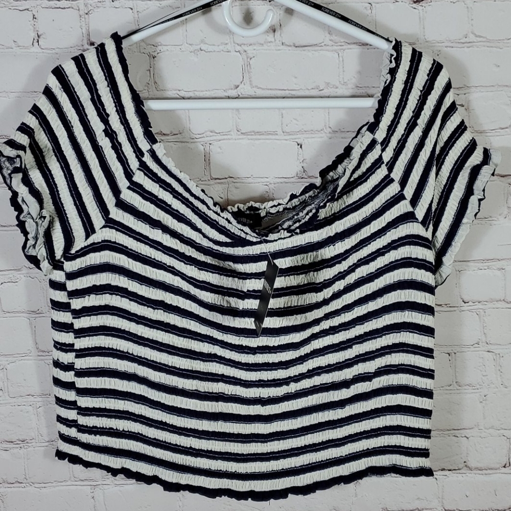 Forever 21+ 2X Crop Top NWT